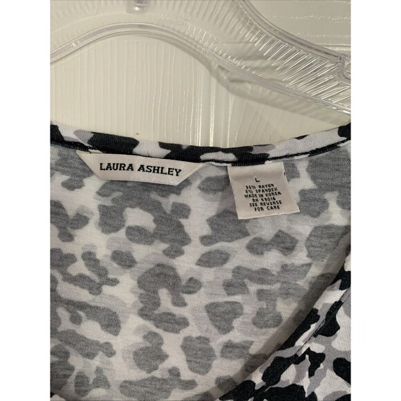 Laura Ashley Shirt Top Black White Leopard Stretch Travel Long Sleeve Wo… - Picture 4 of 6